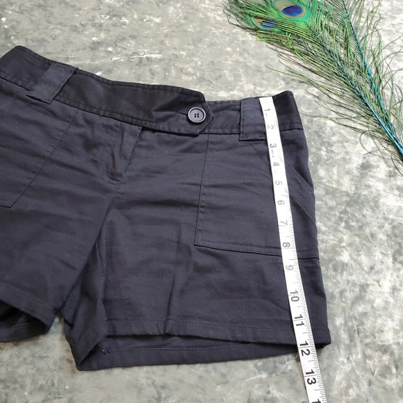 The Limited Drew Fit Black Shorts - Picture 8 of 9